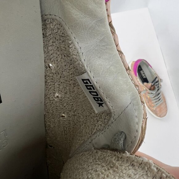 Golden Goose May sneakers. Disco iridescent gold. Size 39. - Picture 10 of 13